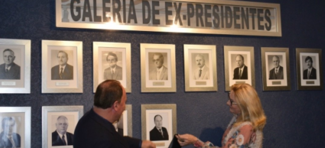 CIC presente na solenidade de descerramento da foto de Sadi Donazzolo na Galeria de Ex-presidentes do Sindilojas - Foto: Divulgação/Sindilojas