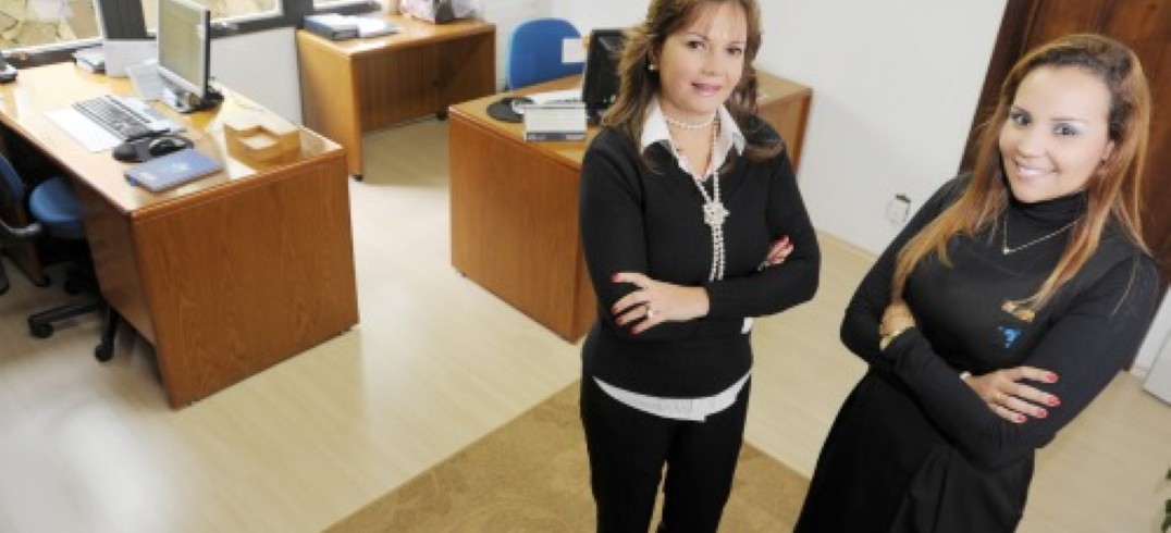 Bárbara e Denise: profissionais que dão suporte às ações da Presidência - Foto: Julio Soares