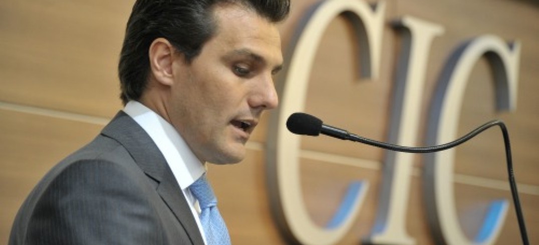 Rodrigo Noschese, do Citi Private Bank, falou sobre cenários econômicos - Foto: Julio Soares