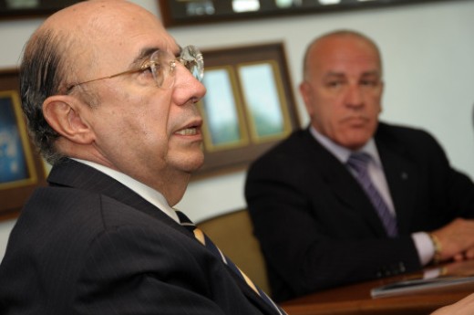Henrique Meirelles é recebido na CIC pelo presidente, Milton Corlatti - Foto: Julio Soares/Objetiva