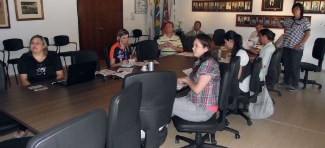 Números da atividade econômica no ano passado foram divulgados nesta segunda-feira pela CIC e CDL.