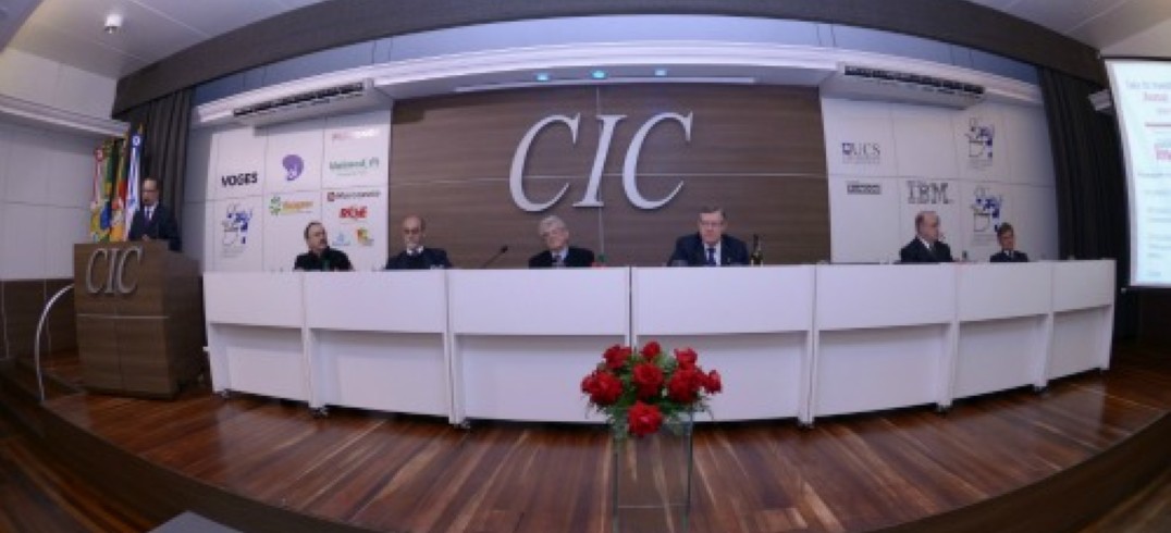 Na CIC, lideranças da Secretaria de Desenvolvimento e Promoção do Investimento do Rio Grande do Sul apresentaram novidades aos empresários caxienses