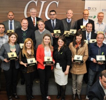 Empresas receberam troféu por apoio a projetos culturais - Foto: Julio Soares/Objetiva