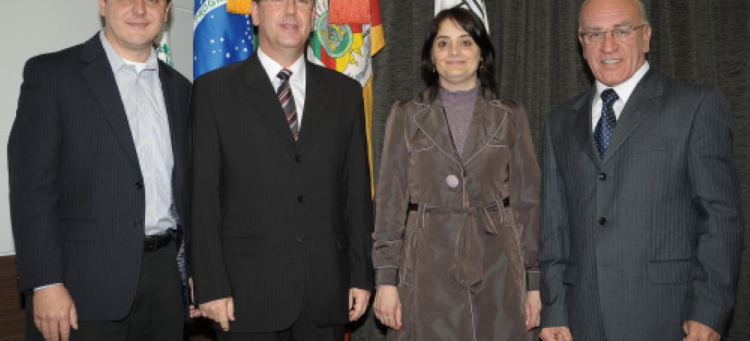 Vanderlei Novello, Fernando Guerra e Denise Maschio integram nova estrutura - Foto Julio Soares/Objetiva