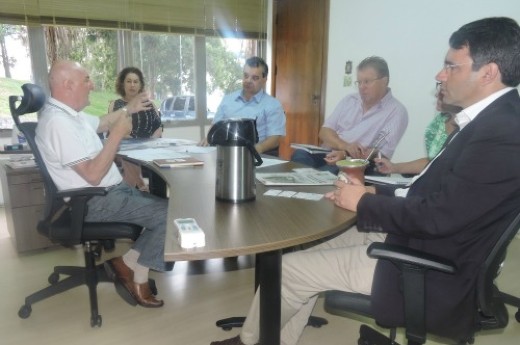 Titular da Secretaria de Desenvolvimento Econômico, Ciência e Tecnologia foi recebido na entidade nessa terça-feira (26) - Foto: Giovana Schmitt/CIC