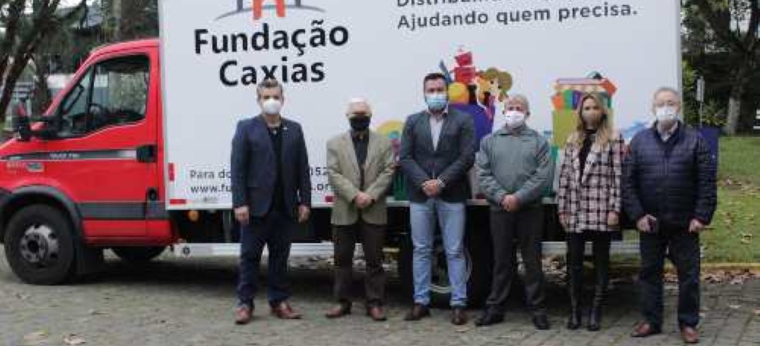 Solenidade de entrega do veículo foi realizada nessa terça-feira (15) - Foto: Karine Zanardi dos Santos/CIC Caxias