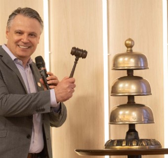 Curadoria feita pelo documentarista Juliano Flores resgata acervo histórico da emissora - Foto: Júlio Soares/Objetiva