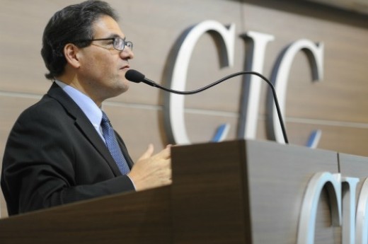 Na CIC, o presidente da Ford Brasil e Mercosul, Marcos de Oliveira, previu a expansão do setor, apesar dos problemas nacionais de competitividade.