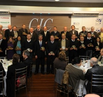Empresários agraciados com Troféu Empresa Amiga da Cultura.