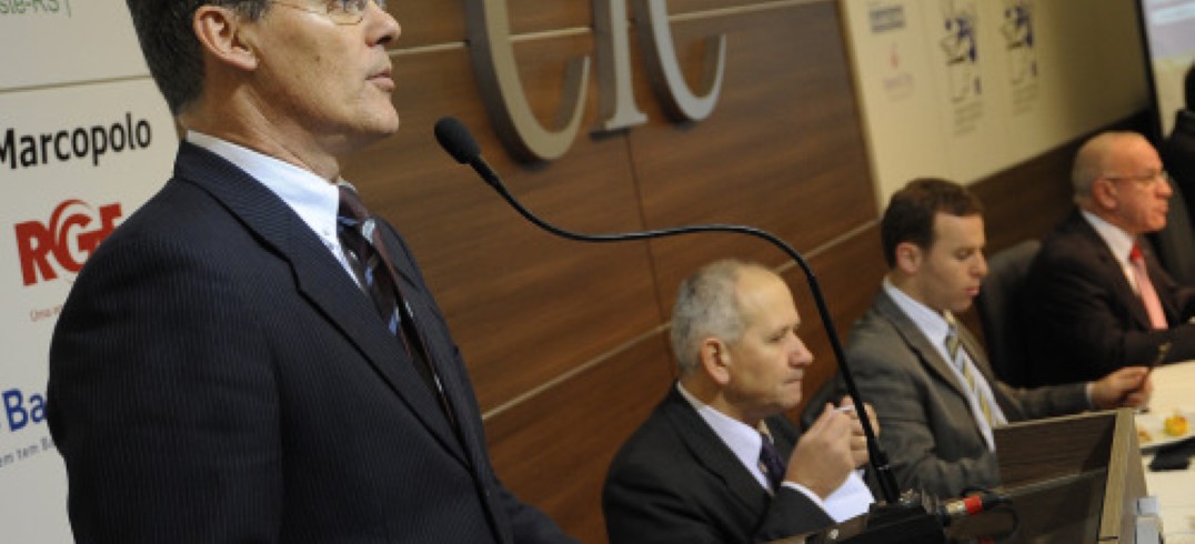 Presidente do Conselho Diretor do PGQP foi o palestrante desta segunda-feira na CIC