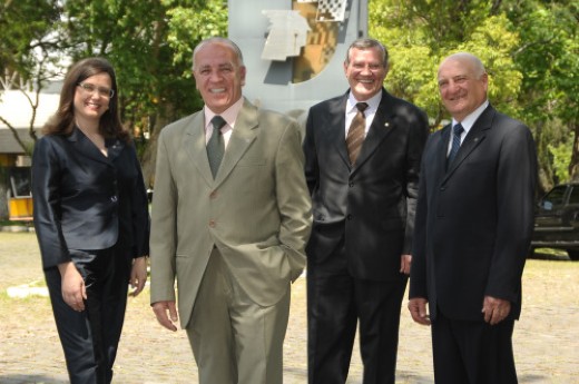 Corlatti, Heinen, Sbabo e Fúlvia falam das estratégias e ações da entidade. Foto Julio Soares.