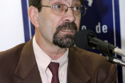 O professor abordará o tema A importância da pesquisa científica em comunicação para os empresários do Brasil