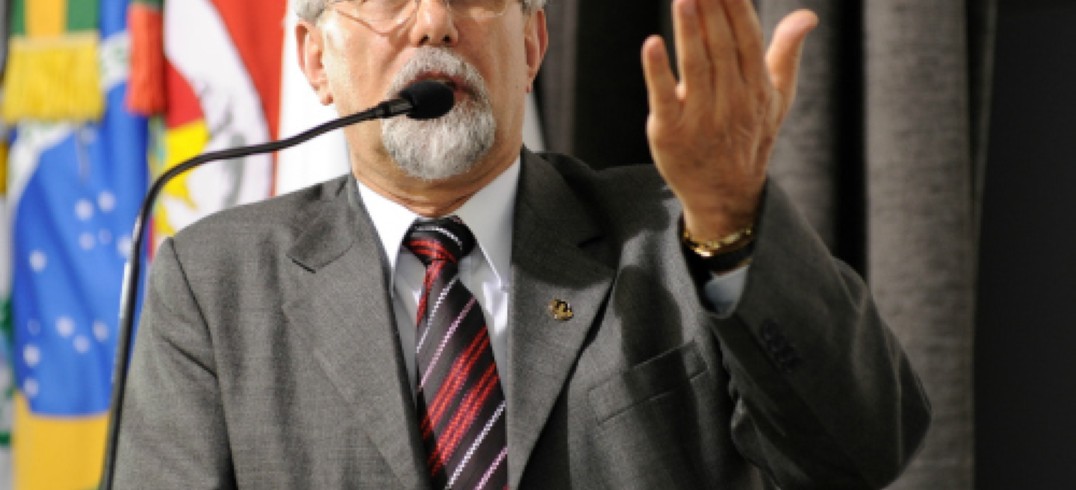 Entre as principais lutas de Valdir Pietrobon estão redução da carga tributária e desburocratização. Foto Júlio Soares