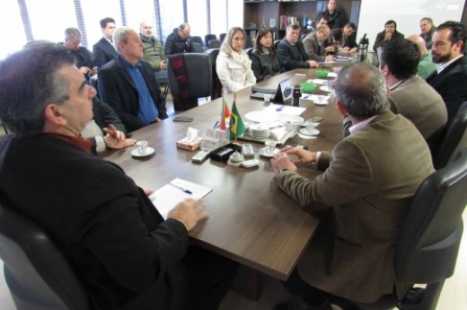 Representante do Partido Novo se reuniu com lideranças da entidade e sindicatos patronais - Foto: Candice Giazzon/CIC