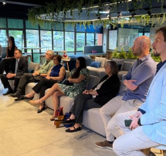 Os norte-americanos conheceram as atividades desenvolvidas pela entidade - Foto: Rogério Pizzolatto