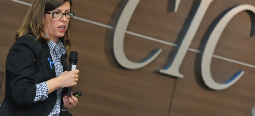 Ana Cristina Fachinelli palestrou sobre inteligência competitiva durante reunião-almoço na entidade - Foto: Julio Soares/Objetiva