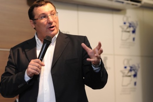 Ricardo Piovan palestrou na reunião-almoço que integra o Seminário Dia da Qualidade Caxias, promovido pela CIC - Foto Julio Soares