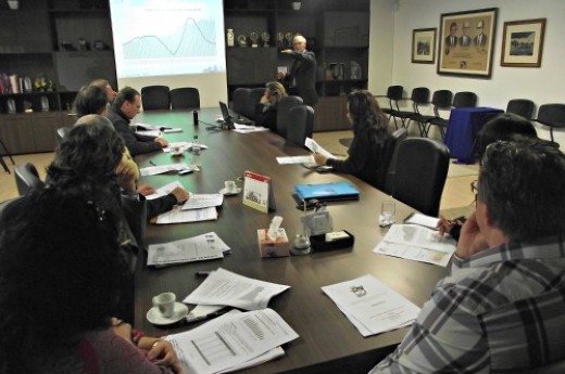 Indicadores do desempenho da indústria, comércio e serviços foram divulgados nesta quinta-feira pela CIC e CDL - Foto: Divulgação/CIC