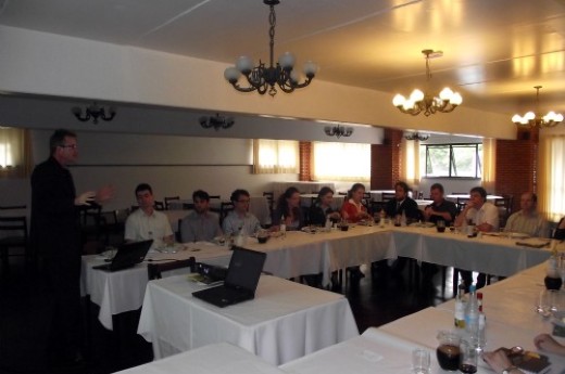 Associado da Dale Carnegie Training, organização mundial de business training, ministrou dicas sobre o tema na CIC.