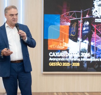 O prefeito em exercício de Caxias do Sul, Edson Néspolo, foi o palestrante da primeira RA do ano - Foto: Júlio Soares