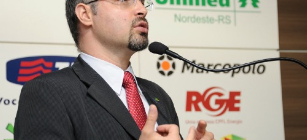 Erik Camarano sugeriu que empresários financiem programa de gestão pública - Foto: Julio Soares