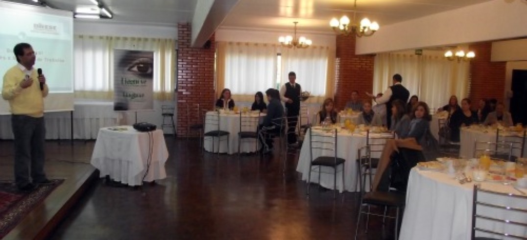 Coordenador do Observatório do Trabalho da UCS divulga pesquisa sobre presença da mulher no mercado de trabalho em Caxias do Sul.