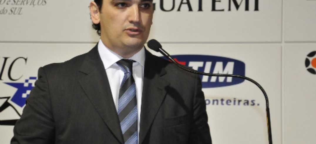 Mauro Abreu Cunha defendeu atuação intensificada dos departamentos Jurídico e de Recursos Humanos. Foto Julio Soares.