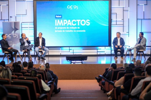 Lideranças empresariais e representantes de entidades estaduais participaram do encontro - Fotos: Kléber Maurício