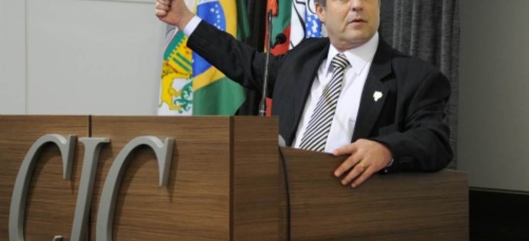 Na CIC, ministro da Agricultura, Pecuária e Abastecimento falou sobre a nova política agrícola brasileira. Foto Julio Soares.