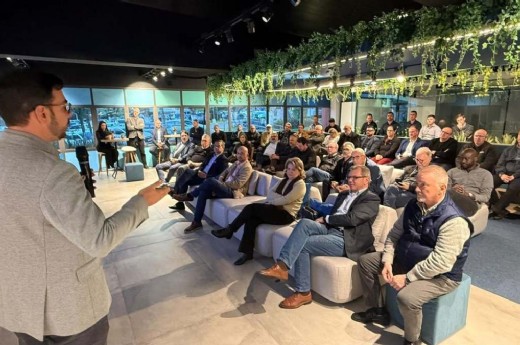 Comitiva foi recebida por lideranças da CIC Caxias para troca de experiências - Foto: Rogério Pizzolatto
