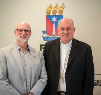 Ubiratã Rezler e Dom José Gislon estarão à frente da Instituição na gestão maio/2026 a maio/2029 - Foto: Bruno Zulian/UCS