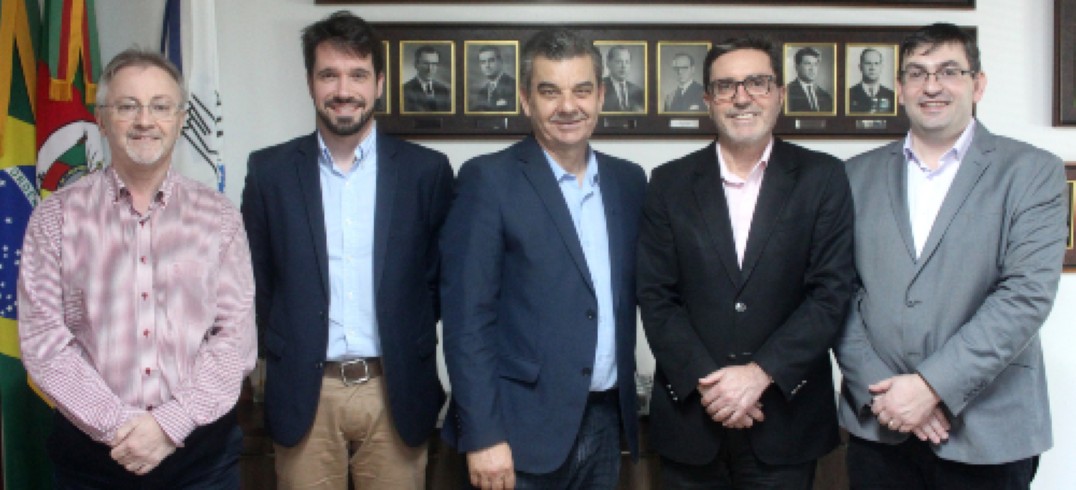 Dalberto, Persigo, Gasparin, Donádio e Goulart: parceria e bom relacionamento- Foto: Andressa Zanol/CIC