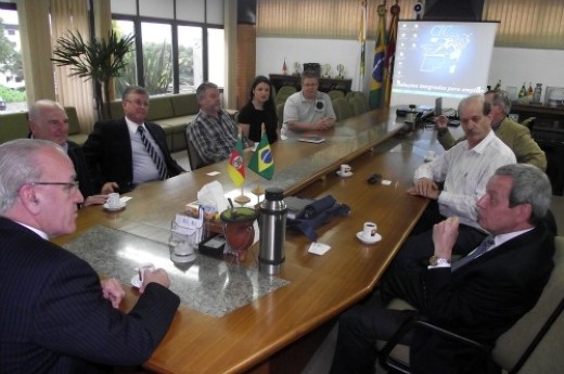 Julio Alberto Olleta visitou a CIC nesta sexta-feira (22) - Foto: Divulgação CIC