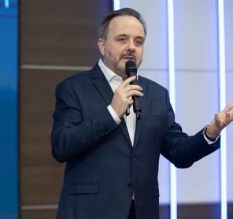 Daniel Ely foi o palestrante desta segunda-feira (18)