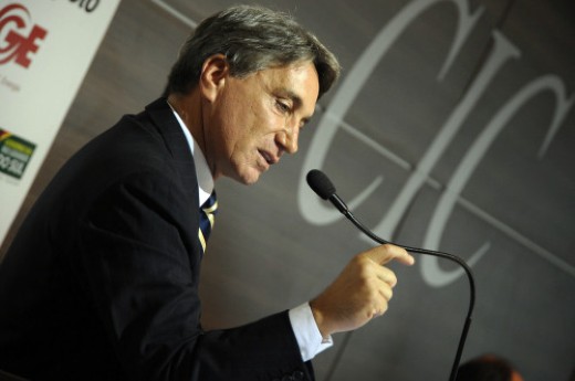 Ex-governador falou a empresários na CIC sobre investimentos e desafios para os próximos anos