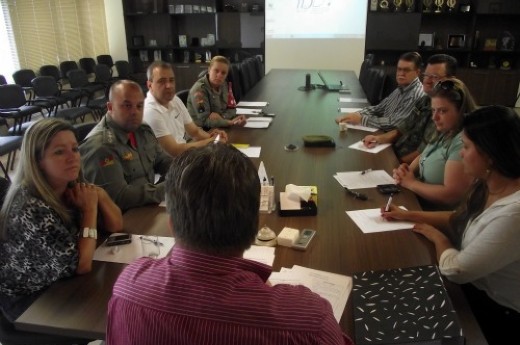 Operadoras de saúde, corporações militares e entidades realizam lançamento, na CIC, do atendimento móvel para o veraneio 2011/2012.