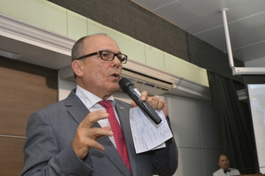 Honório Pinheiro palestrou na última reunião-almoço do ano na CIC - Foto: Gilmar Gomes