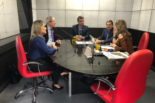 Na terça-feira (29), presidência da CIC esteve no Programa Persona, na Rádio Caxias - Foto: Marta Guerra Sfreddo