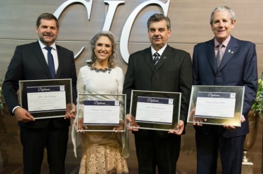 Jaime Andreazza, Maristela Chiappin, Ivanir Gasparin e Mauro Bellini assumem cargos em 1º de janeiro - Foto: Julio Soares/Objetiva