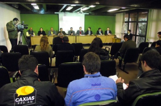Entidades engajadas na luta apresentaram campanha "Agora é Unir Para Conquistar" na Câmara de Vereadores.