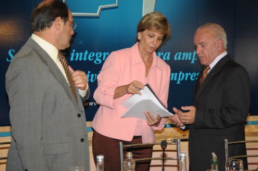 Governadora pediu apoio dos empresários para resolver problemas estruturais da cidade e região - Foto: Julio Soares-Objetiva