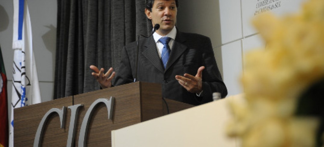 Ministro da Educação palestrou na CIC nesta segunda-feira (13). Foto Julio Soares.
