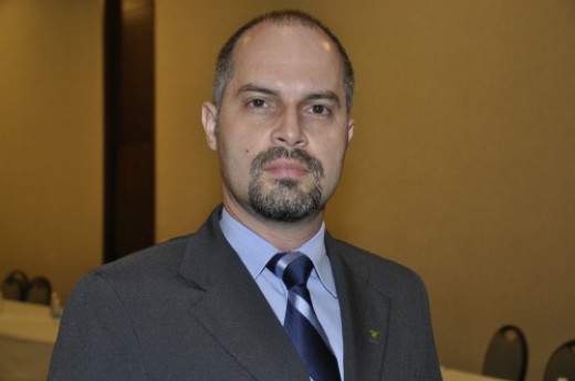 Erik Camarano fala sobre o papel dos empresários e do governo - Foto: Divulgação/MBC