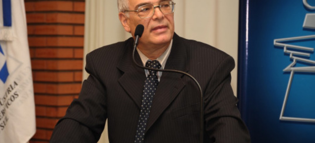 Mauro Corsetti, diretor de Economia, Finanças e Estatística da CIC - Foto Julio Soares/Objetiva