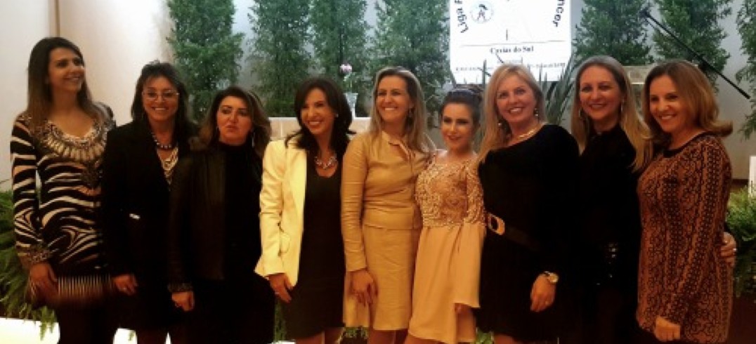 Estudante Amanda Nora representa Conselho da Empresária no concurso da Liga Feminina de Combate ao Câncer