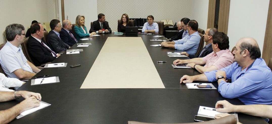 Presidente Nelson Sbabo participou de comitiva gaúcha em visita ao Paraná - Foto: Divulgação
