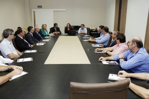 Presidente Nelson Sbabo participou de comitiva gaúcha em visita ao Paraná - Foto: Divulgação