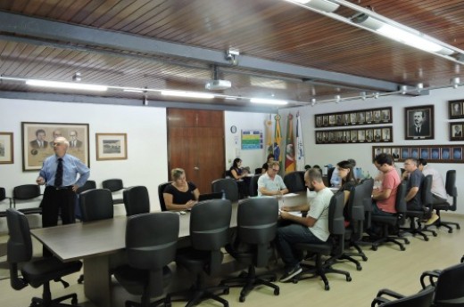 Números da atividade econômica no ano passado foram divulgados nesta quinta-feira pela CIC e CDL - Foto: Cristiane Carvalho/CIC