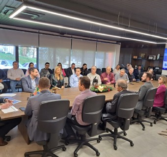 Encontro reuniu membros dos três colegiados técnicos da entidade nesta quinta-feira (21) - Foto: Denise Suzin Borges/CIC Caxias