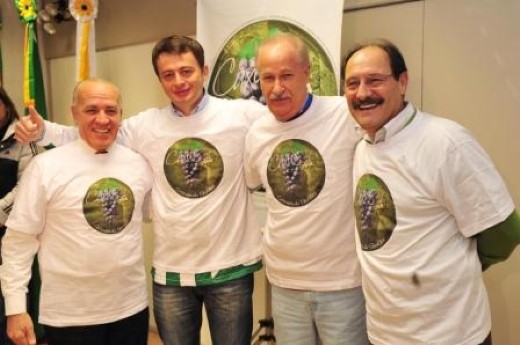 Representantes unidos em torno da Copa do Mundo 2014 - Foto: Luis Chaves/Prefeitura de Caxias do Sul